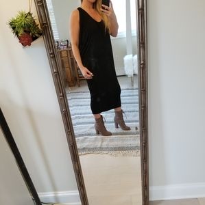 Long black dress